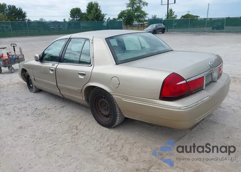 1999 Mercury Grand Marquis Gs z USA, uszkodzony, nr VIN 2MEFM74W2XX701994